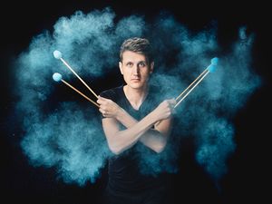 Zu Gast ist der Weltklasse-Schlagzeuger Alexej Gerassimez Zu Gast ist der Weltklasse-Schlagzeuger Alexej Gerassimez