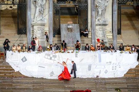 Das Meisterwerk „Jedermann“ von Hugo von Hofmannsthal am Salzburger Domplatz gilt als Must-See der Festspiel-Saison
