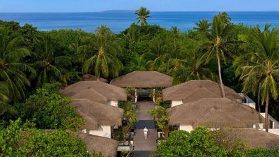 Im Noku Maldives, Vignette Collection stehen Gästen 50 private Strand- und Überwasservillen zur Auswahl