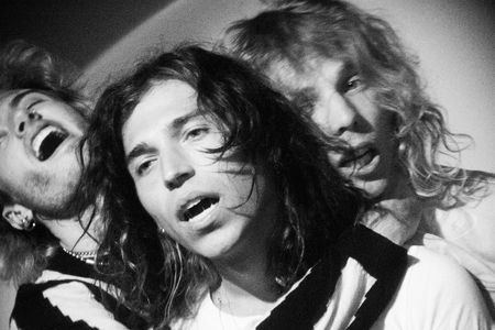 Beauty School Dropout Live in the UK & Europe
