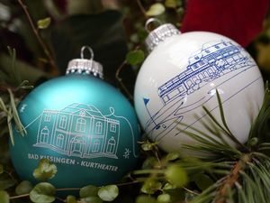 Die beliebte Weihnachtskugel der Bayer. Staatsbad Bad Kissingen GmbH Die beliebte Weihnachtskugel der Bayer. Staatsbad Bad Kissingen GmbH