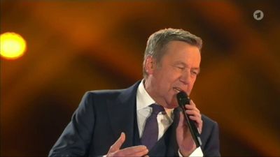 Roland Kaiser schafft es nach wie vor mühelos, sein Publikum zu begeistern