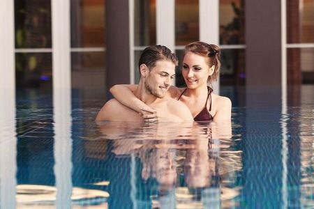 Ob frisch verliebt, Babymoon oder Silberhochzeit: Bewusste Stunden zu zweit befeuern jede Partnerschaft