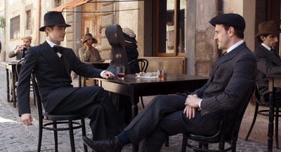 Vincent (Alessandro Bedetti) und Lionel (Paul Mescal) sind in Rom ein Paar