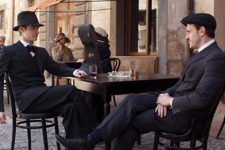 Vincent (Alessandro Bedetti) und Lionel (Paul Mescal) sind in Rom ein Paar