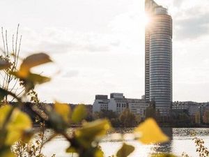 Vom harry’s home Wien-Millennium Tower an der Donau geht’s in kürzester Zeit zu den Highlights der österreichischen Hauptstadt