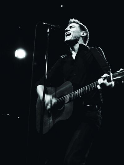 Bryan Adams grandioses Konzert im Sydney Opera House auf DVD Bryan Adams grandioses Konzert im Sydney Opera House auf DVD