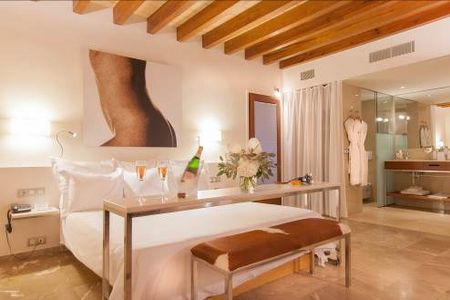 Keins gleicht dem anderen – die Zimmer des Petit Palace Hotel Tres in Palma Mallorca sind alle individuell eingerichtet