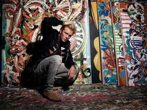 Leon Loewentraut feiert auf der art KARLSRUHE einen weiteren Erfolg Leon Loewentraut feiert auf der art KARLSRUHE einen weiteren Erfolg