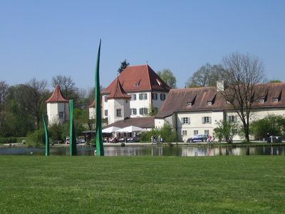 Reisen Muenchen blueht Ansicht Schloss Blutenburg