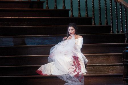Anna Netrebko ist Opernstar