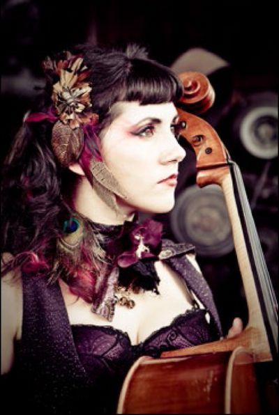 Ashia and The Bison Rouge treten auf dem American Songbirds Festival 2014 auf