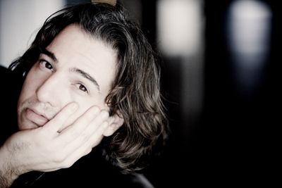 Konzert Klassik: 8. Sinfoniekonzert in der Philharmonie Essen mit dem Ausnahmemusiker Fazıl Say