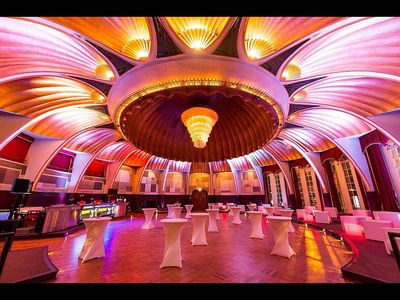 Der berühmte Rheingoldsaal mit seiner imposanten Kuppel