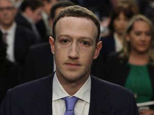 Mark Zuckerberg wird von Buergerrechtsorganisationen unter Druck gesetzt