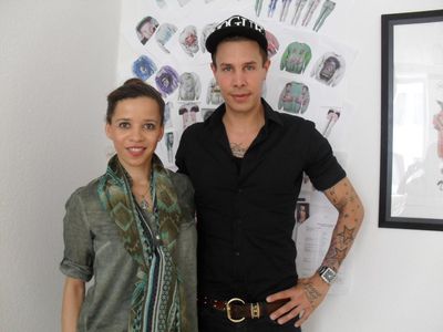 Michaela Boland hat für die Freunde der Kuenste den Desinger Florian Wess in oeöln getroffen und so einiges erfahren.