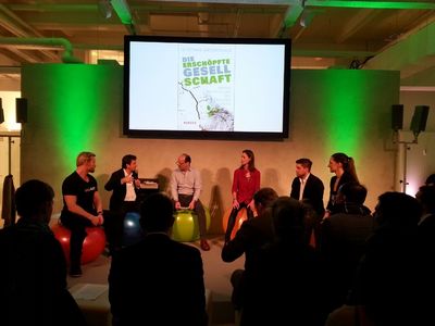 Talk-Runde mit Stephan Gruenewald,Tara Stiles, Robert Steinbacher, Stefan Tilk, Alexander Richter und Sabrina Bartsch