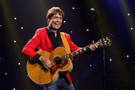 Cliff Richard gibt 2014 Deutschlandkonzerte