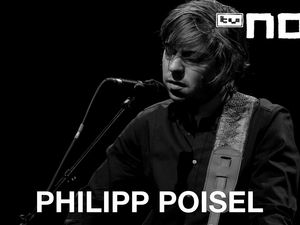 Wir freuen uns auf jeden der Lust hat diese besonderen Konzerte mit uns zu erleben, meint Philipp Poisel Wir freuen uns auf jeden der Lust hat diese besonderen Konzerte mit uns zu erleben, meint Philipp Poisel