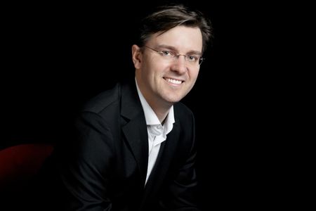Tomáš Netopil