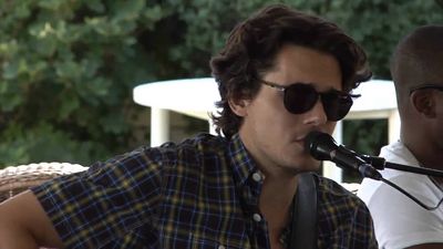 John Clayton Mayer 16. Oktober 1977 in Bridgeport, Connecticut ist ein US-amerikanischer Singer/Songwriter und Gitarrist, der bereits sieben Mal mit einem Grammy ausgezeichnet wurde