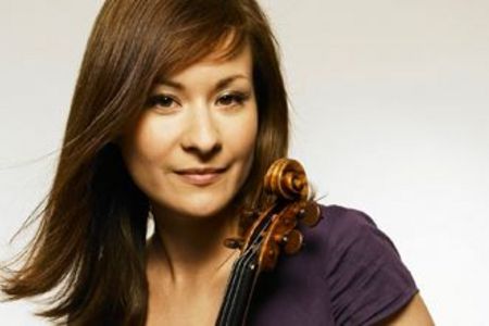 Die junge deutsche Stargeigerin Arabella Steinbacher eröffnet am 23. Oktober zusammen mit der renommierten Russischen Staatskapelle Moskau die neue PRO ARTE Saison im Mannheimer Rosengarten.