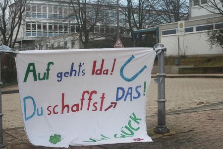 Daumendrücken für den Abschluss