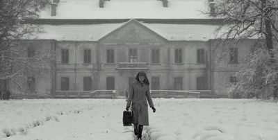 Ida - aufwuehlendes Portraet einer Novizin