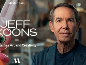 Kein anderer Künstler steht so sehr für die Kunst der 80er Jahre wie Jeff Koons Kein anderer Künstler steht so sehr für die Kunst der 80er Jahre wie Jeff Koons