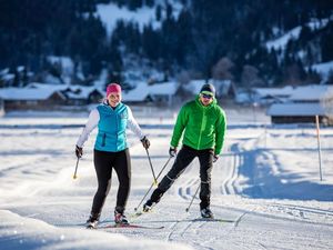 In der Spur: Im Langlaufcamp lernen Teilnehmer die Grundlagen des sanften Wintersports In der Spur: Im Langlaufcamp lernen Teilnehmer die Grundlagen des sanften Wintersports