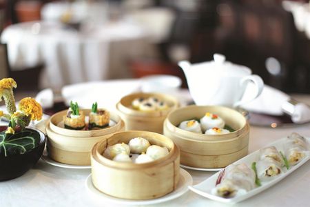 Die Kunst eines Dim-Sum-Kochs zeigt sich an einem Garnelenknödel wie Har Gau