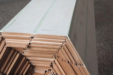 Werk der Woche: Die Arbeiten der Bildhauerin Katharina Maderthaners oszillieren zwischen skurrilem Postamt-Charme und Minimalismus-Bekenntnis