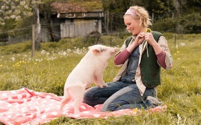 Auf das kleine Schwein freuen wir uns auch  in eine ganz heisse Nummer