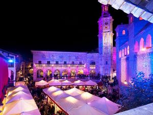 Mallorca Lichterglanz beim Weihnachtsmarkt Mallorca Lichterglanz beim Weihnachtsmarkt