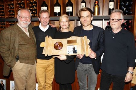 Konzert Pop: Gold für Ina Müllers Erfolgsalbum "Die Schallplatte - nied opleggt" und neue Konzerttermine für Sommer 2013
