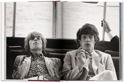 Eine Hommage an Linda McCartneys Arbeit als Fotografin entstanden in enger Zusammenarbeit mit Paul McCartney und den gemeinsamen Kindern