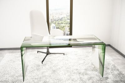 Tische oder Stuehle aus Acrylglas