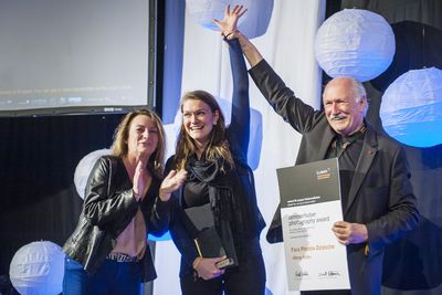 Silvia und Lois Lammerhuber mit Fara Phoebe Zetzsche