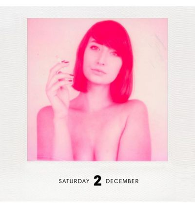 Voellig jugendfrei und schwiegermuttertauglich entbloeßt der Kalender 2018 Tag für Tag ein erotisches, gewagtes oder freches Akt- oder Nude-Sofortbild