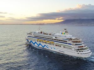 Premiere bei AIDA: Erstanlauf in Kapstadt mit AIDAaura Premiere bei AIDA: Erstanlauf in Kapstadt mit AIDAaura