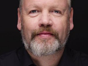 The Best Agency 2019 Der Sonderpreis Brave Heart geht an Dirk Kedrowitsch zuletzt CEO von Publicis Pixelpark The Best Agency 2019 Der Sonderpreis Brave Heart geht an Dirk Kedrowitsch zuletzt CEO von Publicis Pixelpark