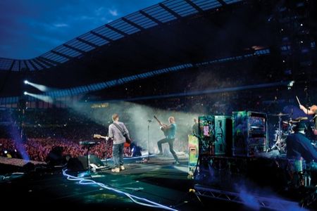 Musik Pop: Coldplays neue DVD "Live 2012" zeigt Live-Mitschnitte ihrer erfolgreichen "Mylo Xyloto World Tour"