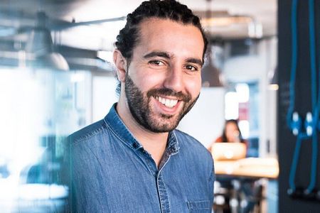 Tarek Müller (33) will sich im Alter von 40 Jahren aus der Wirtschaft zurückziehen und in Hamburg eine politische Karriere starten