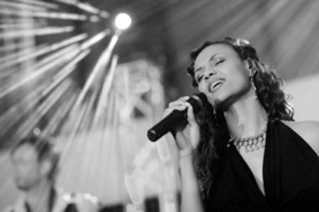New Orleans Funk Project mit Francisca Urio im Jazzclub Quasimodo Berlin