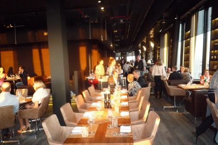 Restaurant heavens bar und kitchen