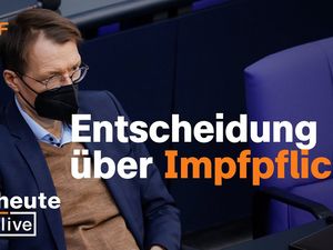 Am Donnerstag hat das Bundesverfassungsgericht die einrichtungsbezogene Impfpflicht für „rechtens“ erklärt Am Donnerstag hat das Bundesverfassungsgericht die einrichtungsbezogene Impfpflicht für „rechtens“ erklärt