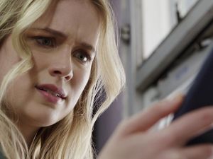 Quinn, Elizabeth Lail hat noch drei Tage zu leben und der Countdown laeuft