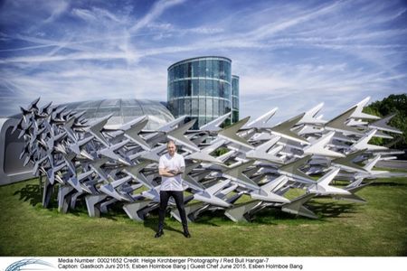 Holmboe Bang koch im Juli im Hangar 7