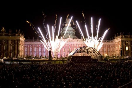 Konzert Klassik: Potsdamer Schlössernacht - opulentes Programm aus Theater und Musik, Literatur, Tanz und Kleinkunst