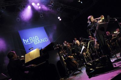 Die hr-Bigband gibt Konzert beim Deutsches Jazzfestival Frankfurt